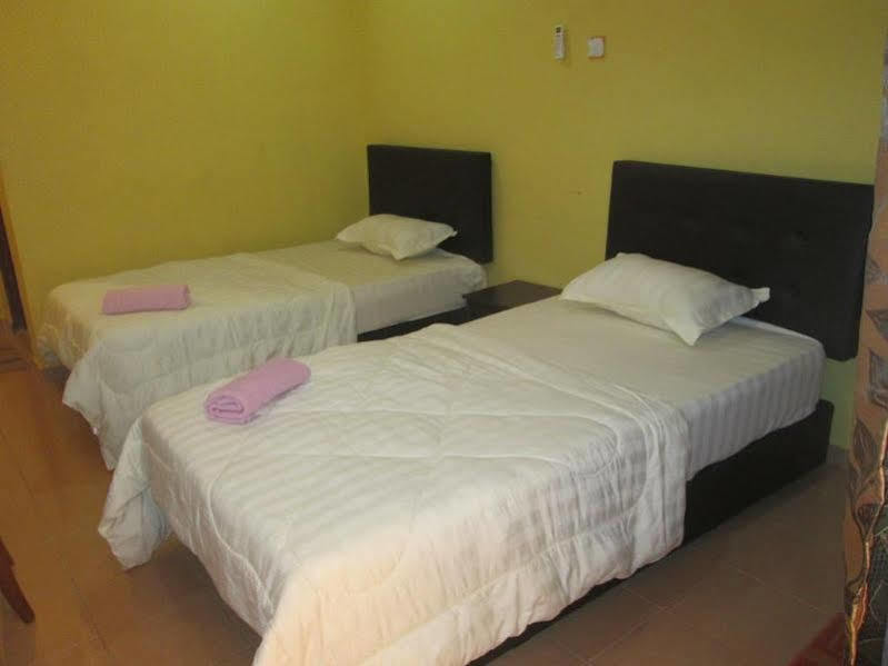 קואה Motel Seri Mutiara מראה חיצוני תמונה