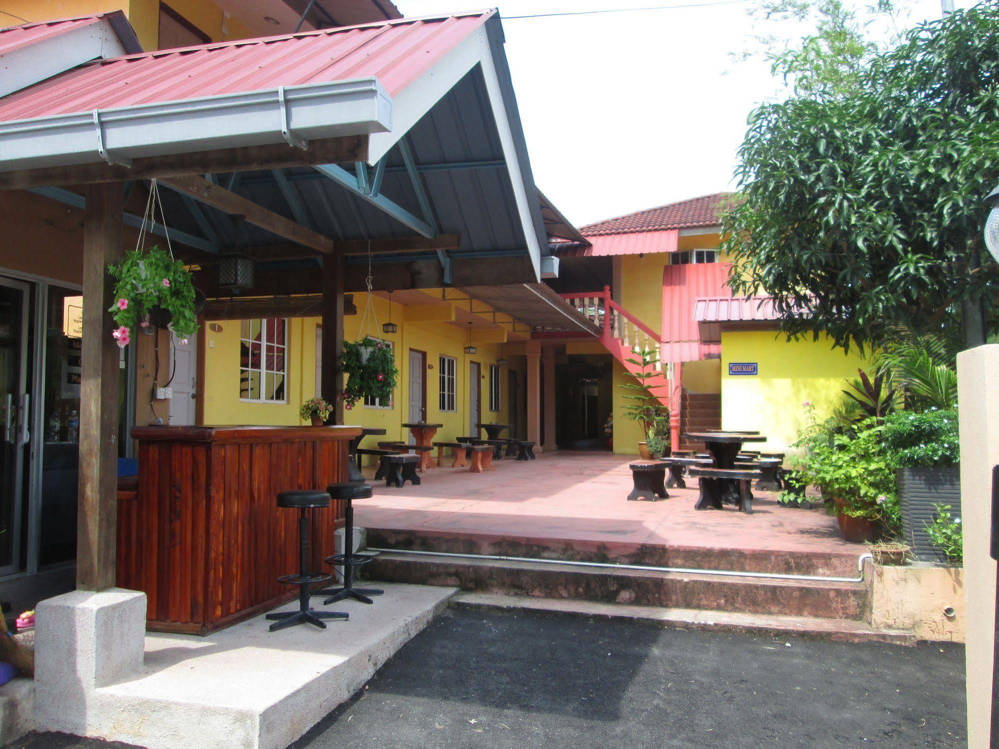 קואה Motel Seri Mutiara מראה חיצוני תמונה